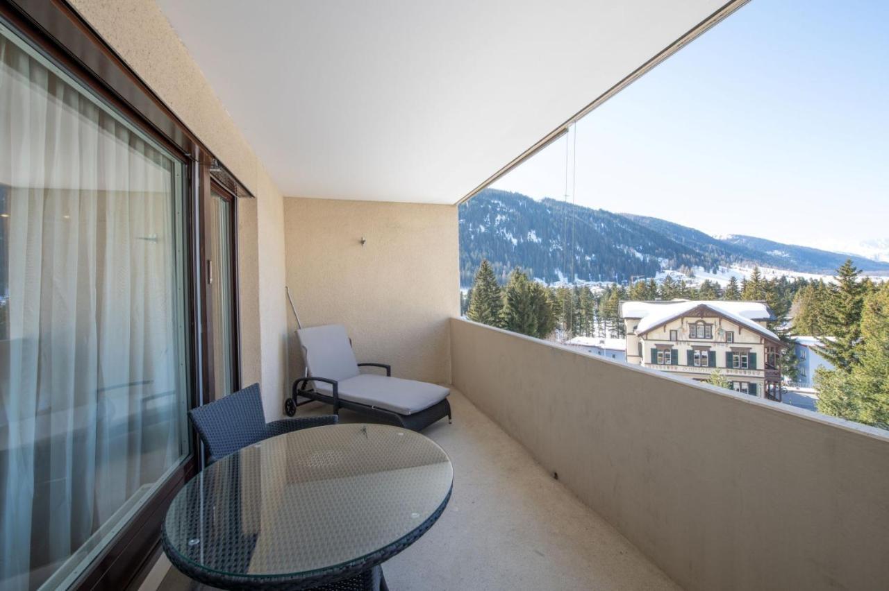 Ferienwohnungen, Carlton Am Park, Davos Platz Экстерьер фото